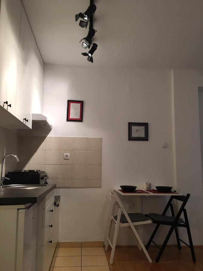 Studio 16 Novi Sad Exteriör bild